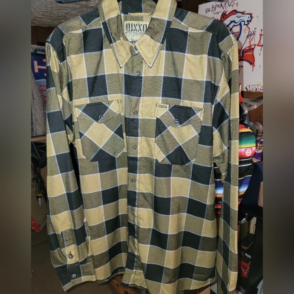 Mens Dixxon Flannel Large 5 Clicks Out